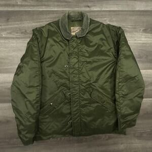 Vintage US Military Extreme Cold Weather Impermeable Jacket L Scovill Zip 70s